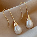 Pendientes en Perlas Clásicas Helena