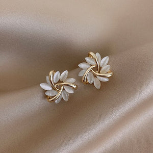 Pendientes Sonja Luxe en Ópalo Blanco
