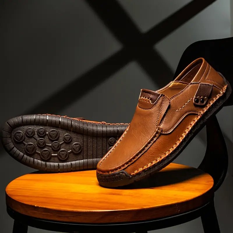 Oxford "Brit" · Cuero Genuino - Mia VerneJuanfranLH20251707HEI38DNegro38Oxford "Brit" · Cuero Genuino